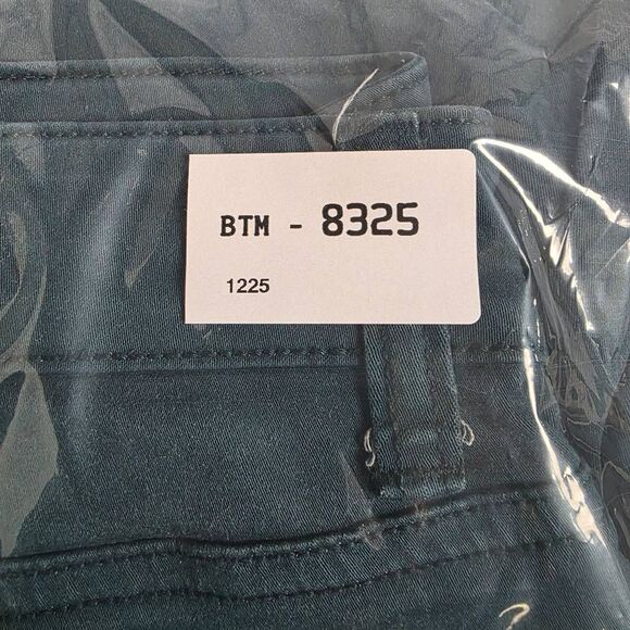 Maurices Teal Skinny Stretch Pants Women’s M Regular - Picture 8 of 8